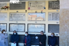 Homenaje a Unamuno en el cementerio de Salamanca. Foto de Vanesa Martins